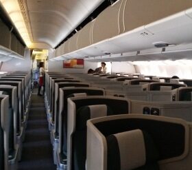 Airline Review – Singapore Airlines – First Class (Boeing 777-300 with Lie Flat Seats): San Francisco – Hong Kong (SQ 1)