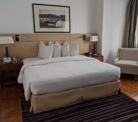 Hotel Review: Earl’s Regent Hotel, Kandy, Sri Lanka