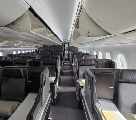 Airline Review: ANA – Business Class (Boeing 787-9 with Lie Flat Seats) : Haneda – Los Angeles (NH 106)